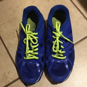 Nike Air Max 6Y (fits woman’s 8)